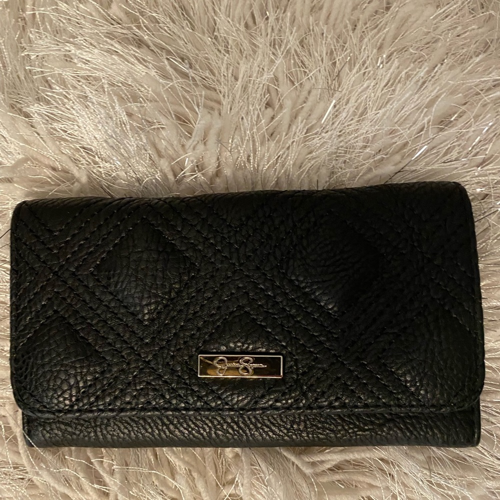 Jessica Simpson black wallet 7x4